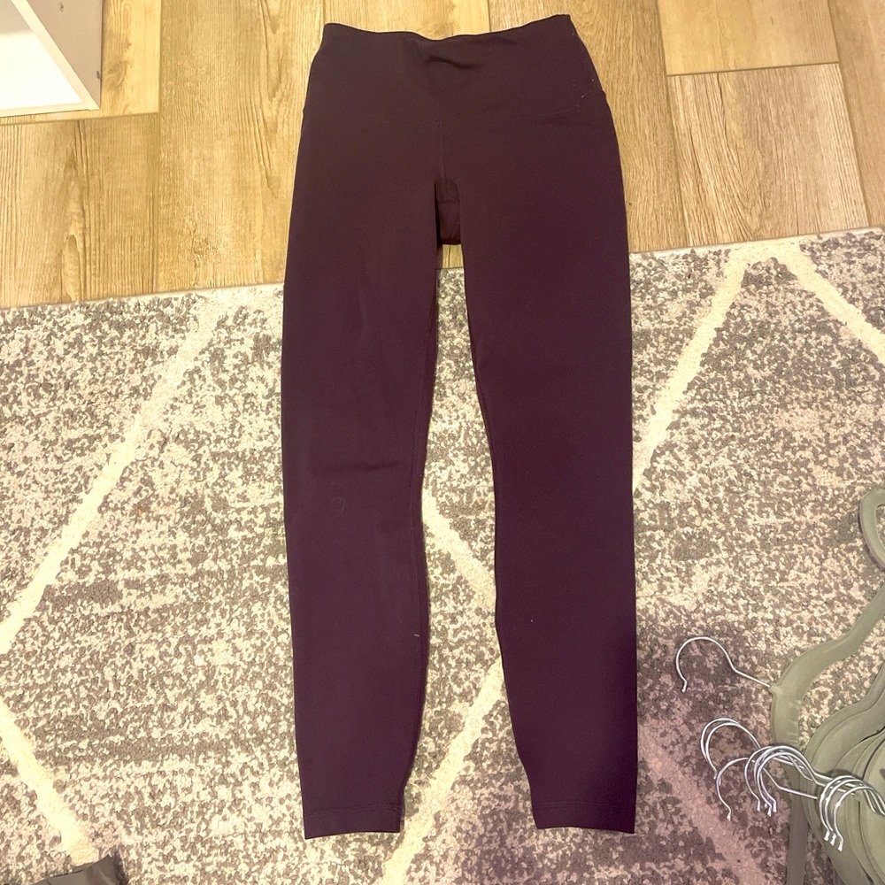 Purple yoga leggings
